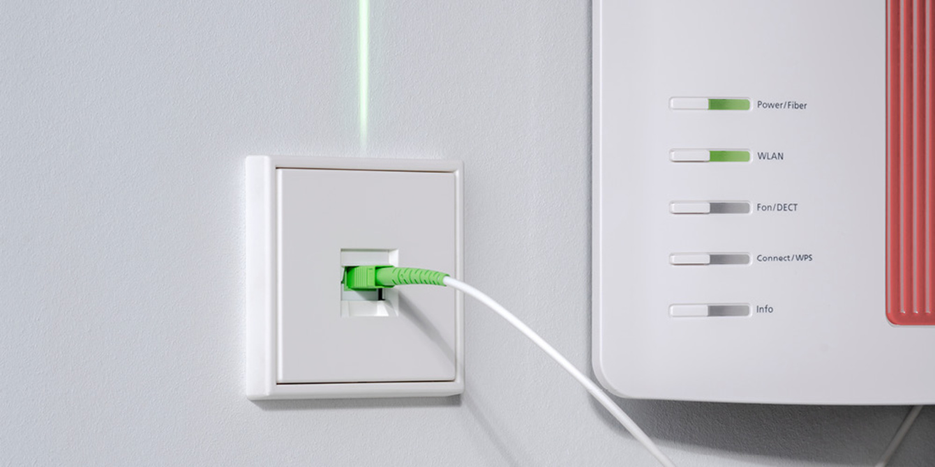 Die neuen Glasfaser-Anschlussdosen bei Elektrobau Ranz GmbH & Co.KG in Frankfurt am Main